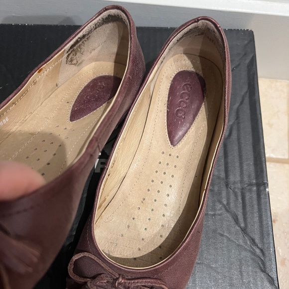 Ecco Bordeaux(burgundy colour) Flats Size 5.5 - Picture 8 of 11